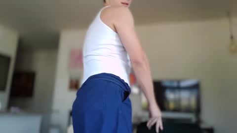 collinnextdoor online show from September 8, 5:12 pm