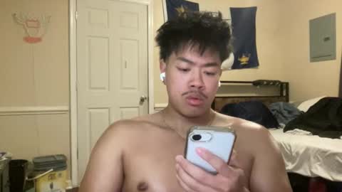 bronoslide online show from April 23, 4:39 am