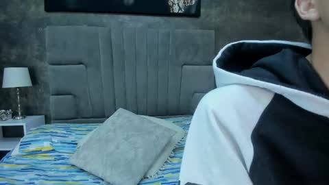 Bruce Hans online show from April 28, 11:26 am