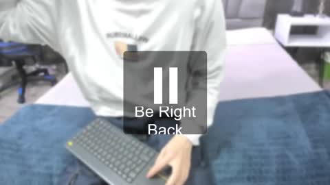 Snapshot of bruce_hans chatting on September 11, 11:31 am Bruce Hans online show from September 11, 11:31 am