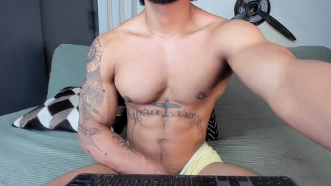 bruce roldan online show from December 31, 7:18 pm
