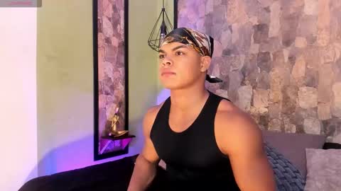 bruce_stroud online show from October 21, 3:20 am