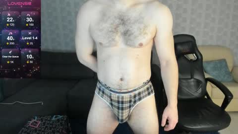 Snapshot of bruce_wayne94 chatting on January 28, 2:53 am Bruce Wayne94 online show from January 28, 2:53 am