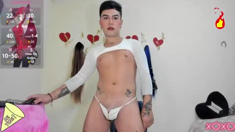 brucee_venturee online show from May 16, 12:25 pm