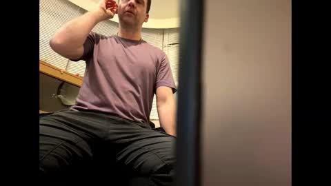 brucelogan80 online show from March 28, 2:01 am