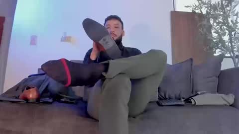 Andres Suarez online show from March 12, 2:14 pm