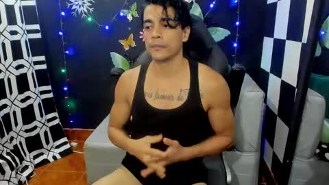 Snapshot of brunocuttie94 chatting on March 1, 4:22 pm Join my fan club here 150 tokens a month online show from March 1, 4:22 pm