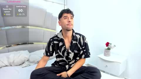 brunoturnerr online show from February 13, 11:37 am