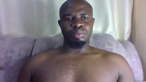 brucedarling online show from May 18, 4:07 am