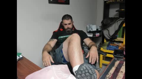 Snapshot of brutalmaster1983 chatting on September 28, 7:12 pm BRUTALMASTER1983 online show from September 28, 7:12 pm