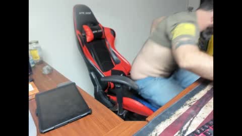 BRUTALMASTER1983 online show from December 4, 7:28 am
