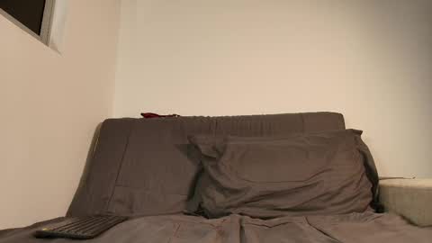 bry_alx online show from April 9, 6:19 am