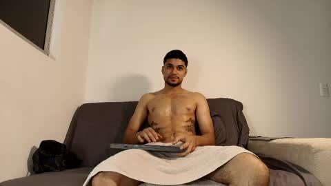 bry_alx online show from April 19, 2:11 am