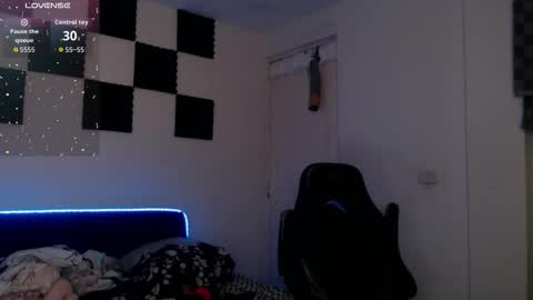 Snapshot of bryamado chatting on October 13, 10:10 am bryamado online show from October 13, 10:10 am