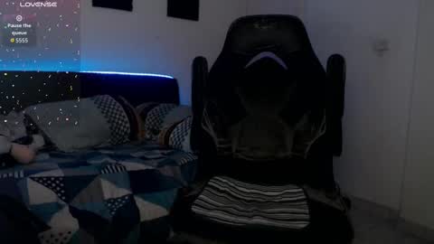 Snapshot of bryamado chatting on October 27, 10:45 pm bryamado online show from October 27, 10:45 pm