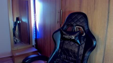bryan online show from December 20, 2:49 pm