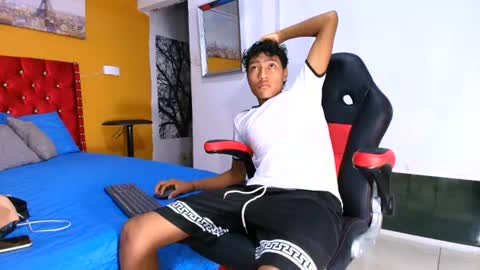 bryan_kim online show from June 17, 1:18 am