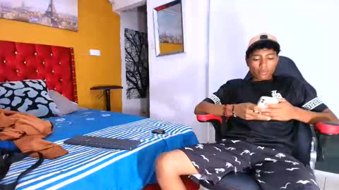 bryan_kim online show from June 4, 2:17 am