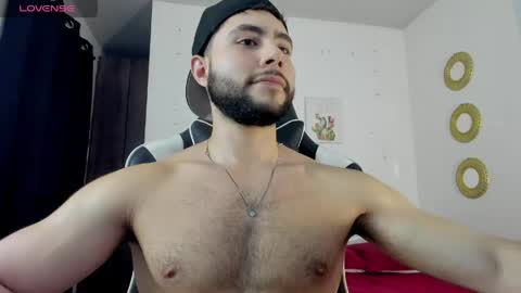 bryan_oficials online show from May 7, 3:17 am