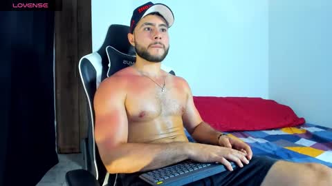Snapshot of bryan_oficials chatting on September 16, 2:34 am bryan_oficials online show from September 16, 2:34 am