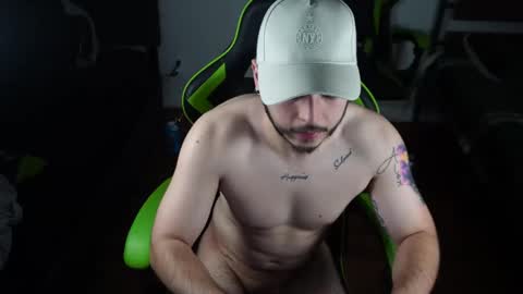 Bryannsex online show from December 15, 7:10 pm