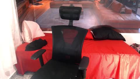 Branyt online show from December 4, 5:14 am