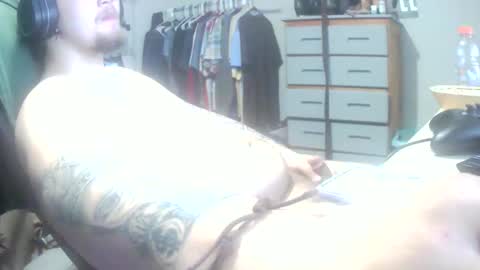 brycregray210 online show from February 8, 4:33 pm