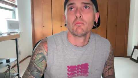 bryjybxxx online show from June 22, 3:27 pm