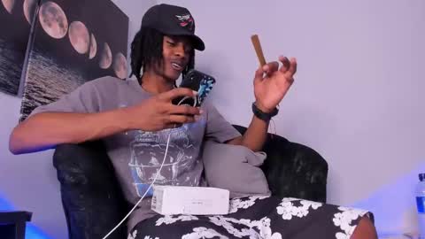 Snapshot of bryxxxon1 chatting on October 8, 5:28 pm Bryxon online show from October 8, 5:28 pm