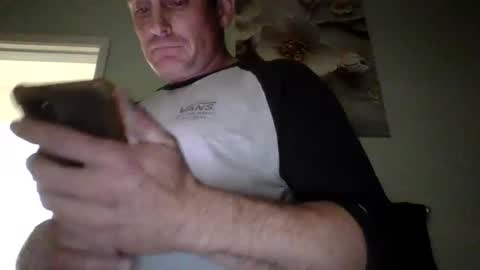 Snapshot of btownstud chatting on January 18, 4:08 am btownstud online show from January 18, 4:08 am