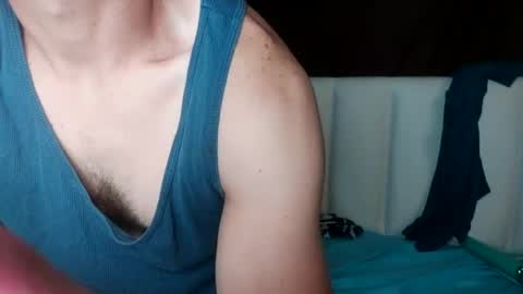 Snapshot of bubblebutt417 chatting on October 8, 12:48 am Max candi online show from October 8, 12:48 am