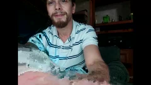 Max  candi online show from May 14, 4:21 am