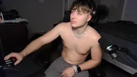 Snapshot of bubblebuttbdn chatting on October 20, 1:31 am BubblebuttBdn online show from October 20, 1:31 am