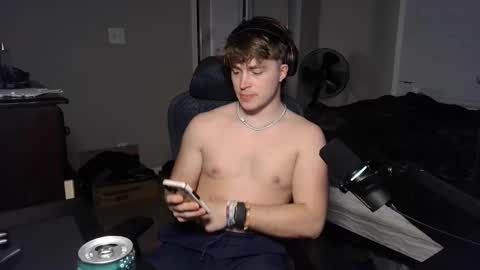 Snapshot of bubblebuttbdn chatting on October 23, 2:48 am BubblebuttBdn online show from October 23, 2:48 am