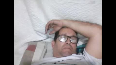 buchs32 online show from February 3, 3:59 am