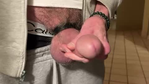 bucky58 online show from December 1, 3:20 am