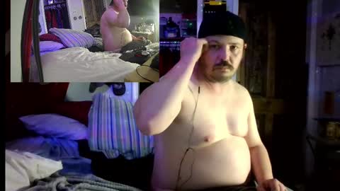 Snapshot of budsonly33 chatting on January 3, 11:46 am budsonly33 online show from January 3, 11:46 am