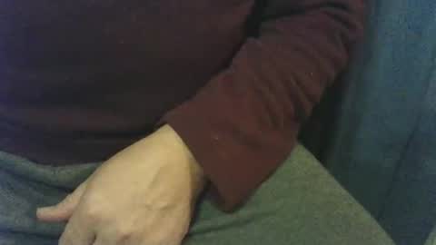 Snapshot of buggemann chatting on September 28, 3:37 am buggemann online show from September 28, 3:37 am