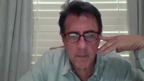 bugleboycums online show from October 2, 10:03 pm