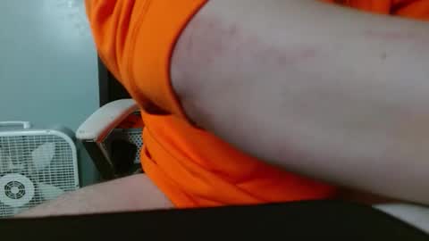 builtdeadboy online show from January 11, 9:57 am