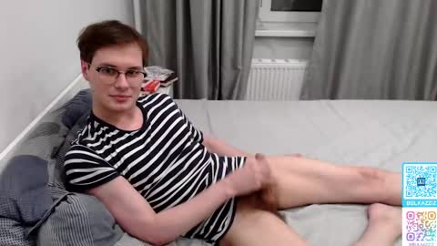 Chris online show from February 12, 6:09 pm