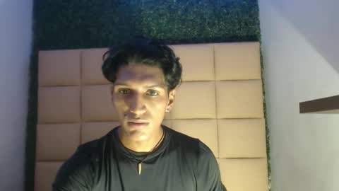 Snapshot of bull_cam chatting on September 21, 7:14 pm bull_cam online show from September 21, 7:14 pm