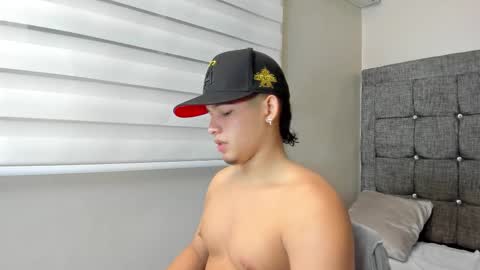 bull_horny online show from December 21, 3:14 am