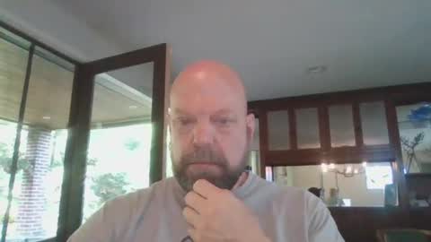 bulldog302w online show from June 12, 12:47 pm