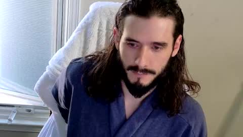 bumphreyhogart online show from December 14, 8:05 pm