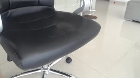 Bump online show from April 5, 1:40 pm