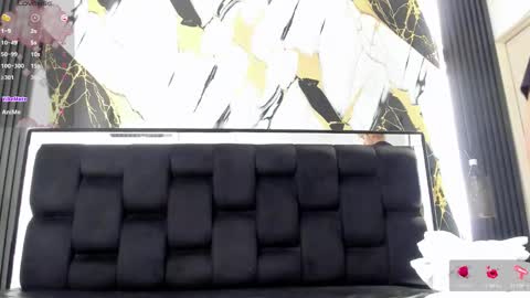 Snapshot of bunny_maxxi chatting on January 19, 1:01 pm bunny online show from January 19, 1:01 pm