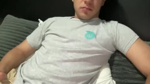bunny online show from May 4, 2:13 am
