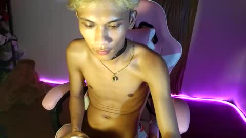 burger_kingxxx online show from February 24, 7:47 pm