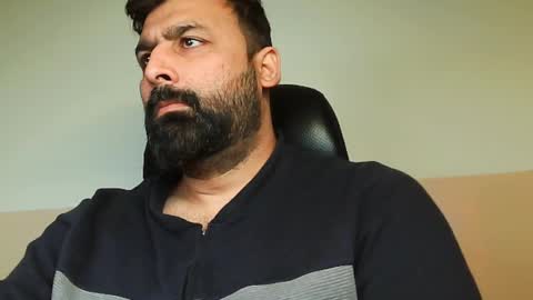 Snapshot of burlymonster chatting on January 30, 4:48 am Hairy Arabian online show from January 30, 4:48 am